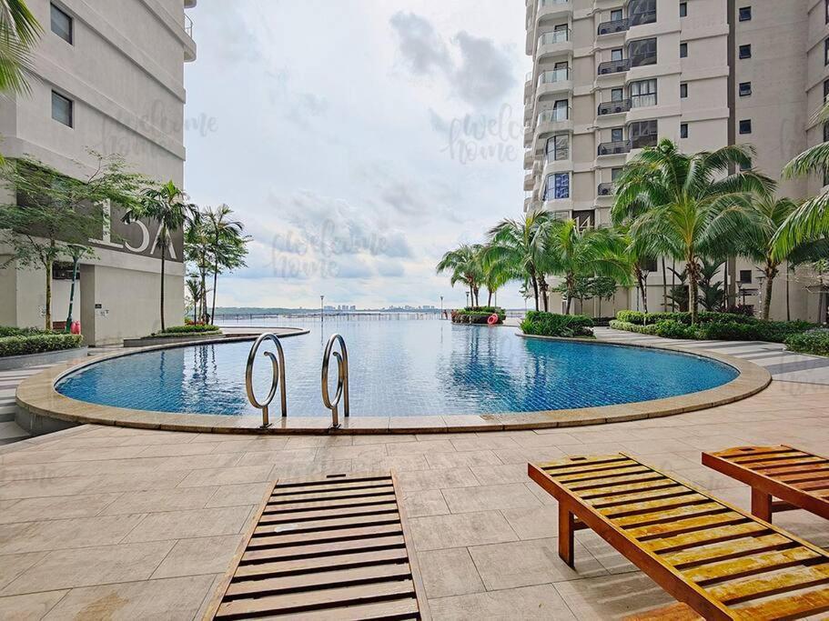 Bay Laurel, Country Garden Danga Bay Homestay By Welcome Home Johor Bahru Exterior foto